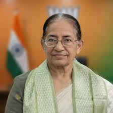 विधायक सविता कपूर ने महालक्ष्मी किट का वितरण किया