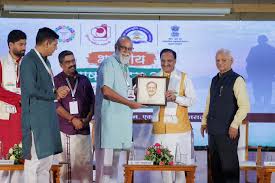 हिंदी और भारतीय भाषाओं में निहित है विकसित भारत का भविष्य: डॉ. निशंक